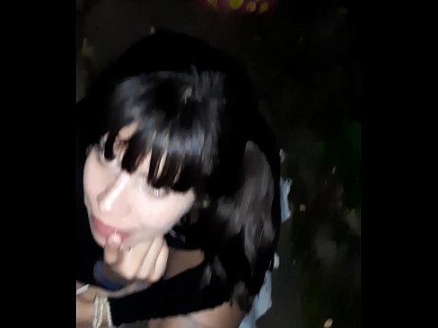 ❤️ На улице раздулся пенис в обмен на конфету ☑ Порнуха у нас ️❤